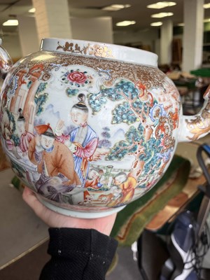 Lot 46 - A Chinese Mandarin palette punch pot and cover