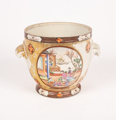 Lot 49 - A Chinese Mandarin palette wine cooler