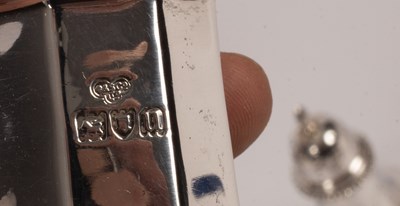 Lot 53 - A quantity of table silver