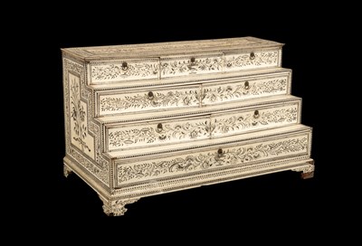 Lot 260 - An Anglo-Indian engraved ivory stepped four tier dressing stand