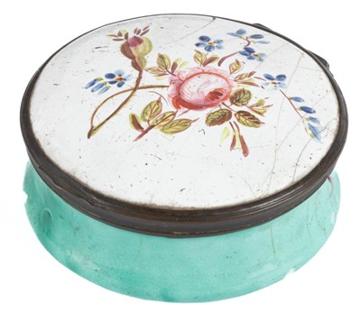 Lot 96 - A South Staffordshire enamel snuff box
