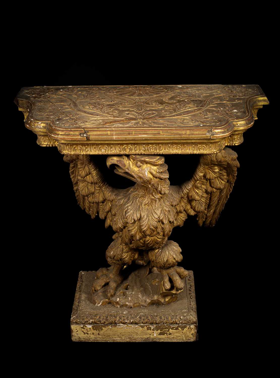 Lot 229 - A George II gilt gesso serpentine eagle console table