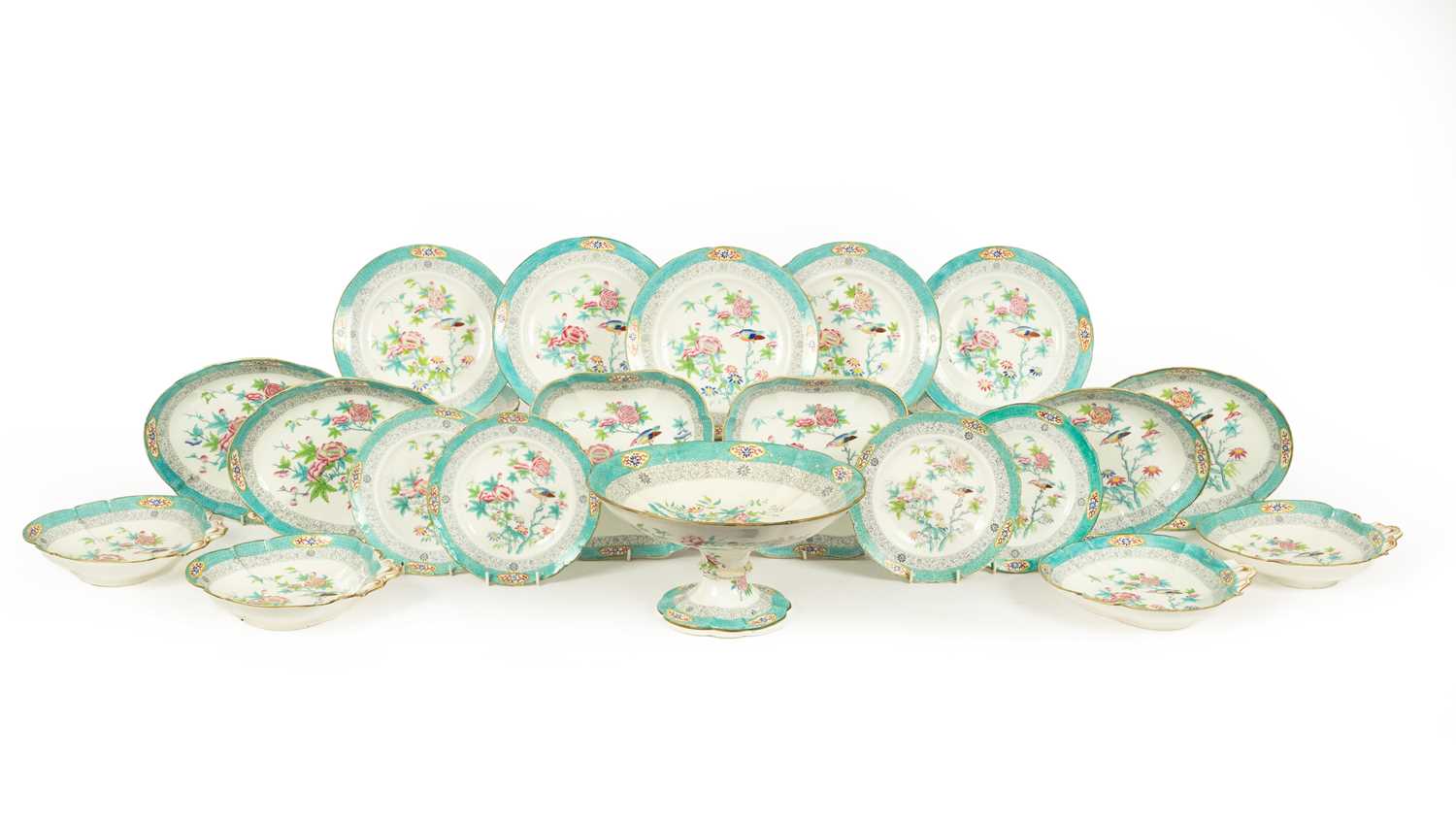 Lot 39 - A Minton & Boyle Felspar Indian Tree pattern part dessert service