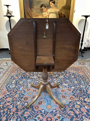 Lot 111 - A late George III rosewood banded exotic specimen wood octagonal breakfast table