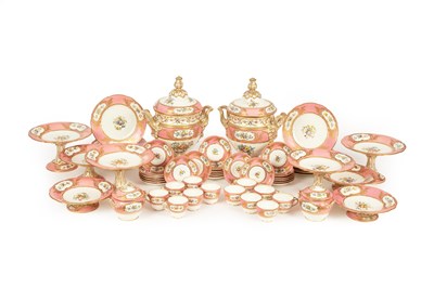 Lot 34 - A Coalport (Coalbrookdale) Sèvres style pattern pink-ground dessert service