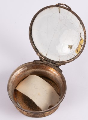 Lot 92 - A Continental enamel and gilt metal snuff box