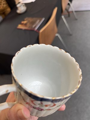 Lot 21 - A set of five Chinese famille rose teacups and six saucers