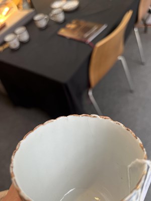 Lot 21 - A set of five Chinese famille rose teacups and six saucers
