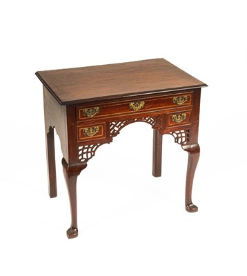 Lot 126 - A George III boxwood inlaid mahogany lowboy
