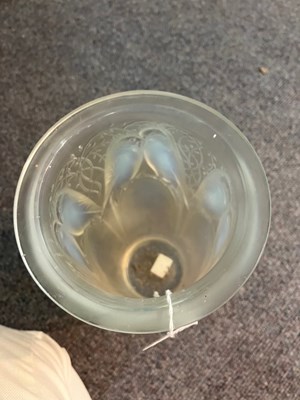 Lot 240 - A Lalique Ceylan pattern vase