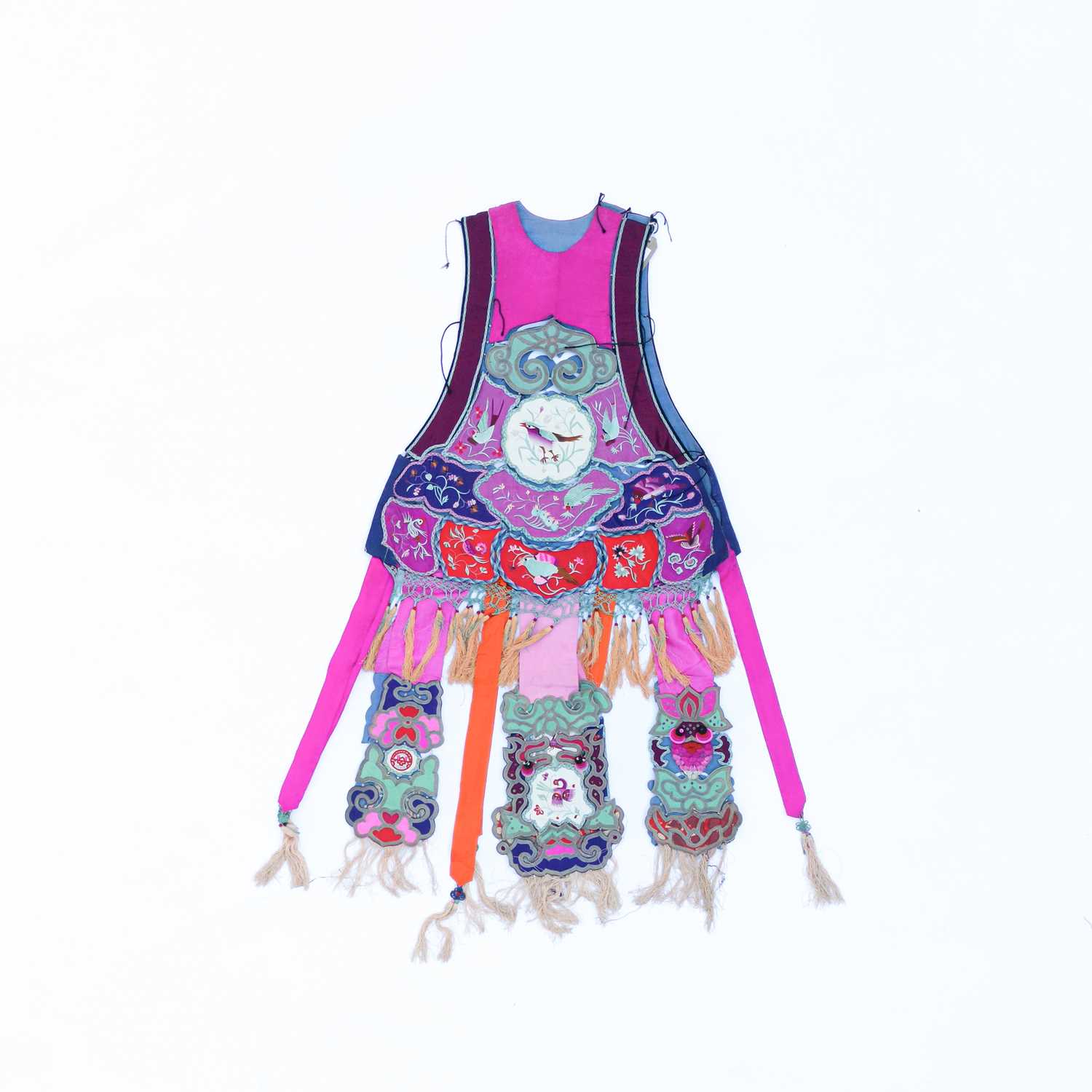 Lot 611 - A Chinese lady's wedding tabard