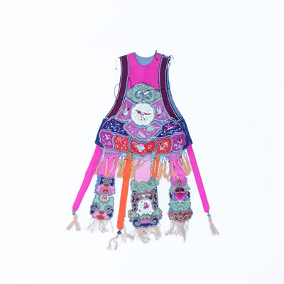 Lot 611 - A Chinese lady's wedding tabard