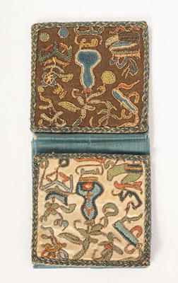 Lot 156 - A Chinese 'Da Lien' purse