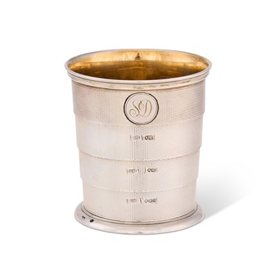 Lot 4 - A Victorian silver and silver gilt telescopic cup