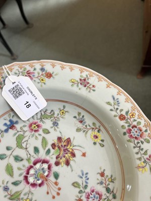Lot 18 - A pair of Chinese famille rose shallow bowls