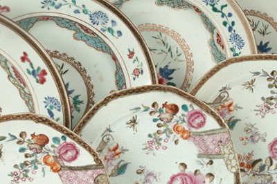 Lot 22 - A set of four Chinese famille rose plates