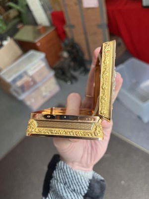Lot 343 - Royal Interest: A French gold and diamond royal presentation portrait snuffbox