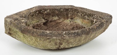 Lot 35 - A marble corner basin