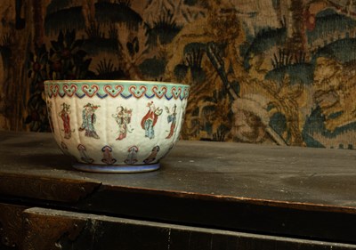 Lot 569 - A Chinese famille rose bowl