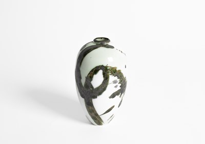 Lot Tricia Thom (Contemporary)