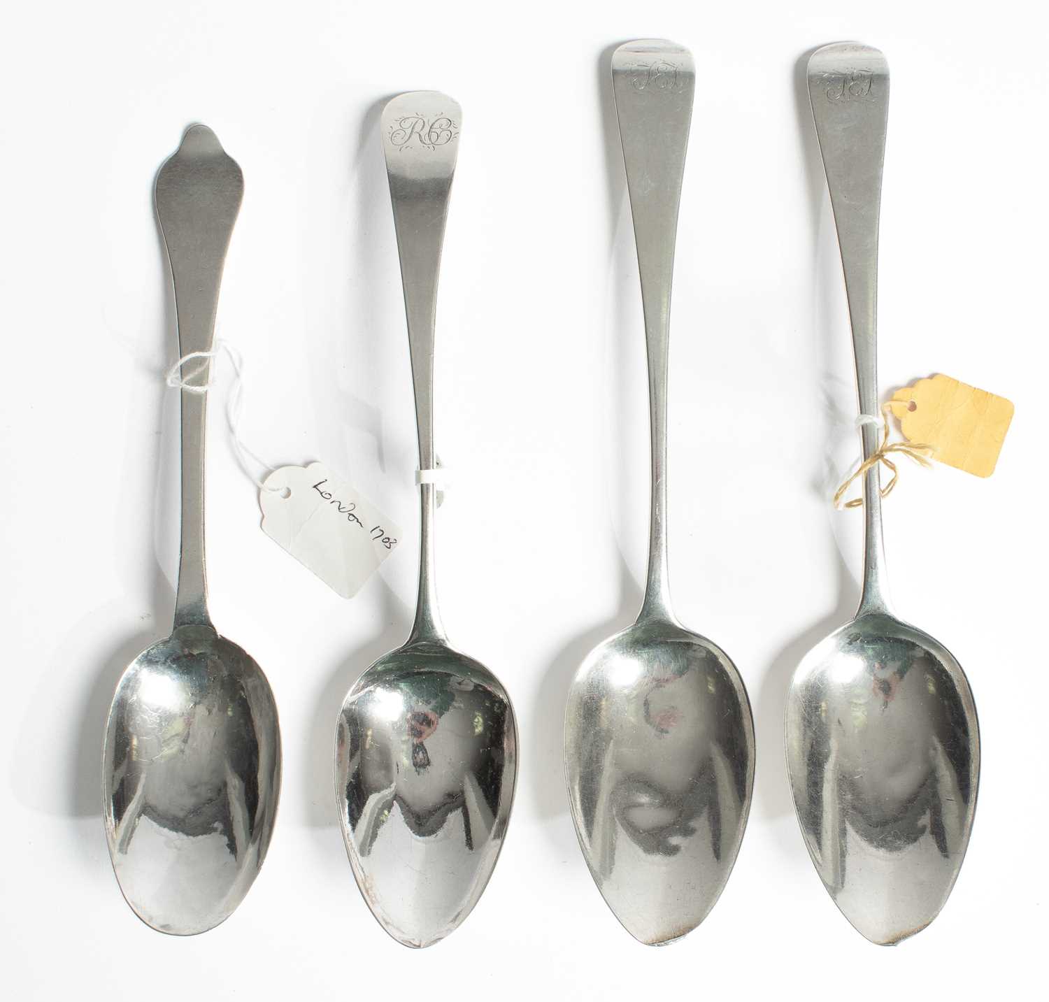 Lot 26 - A pair of George III silver tablespoons