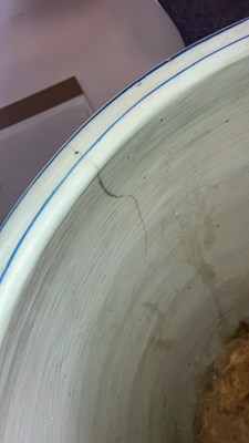 Lot 214 - A rare and large Chinese blue and white jardinière