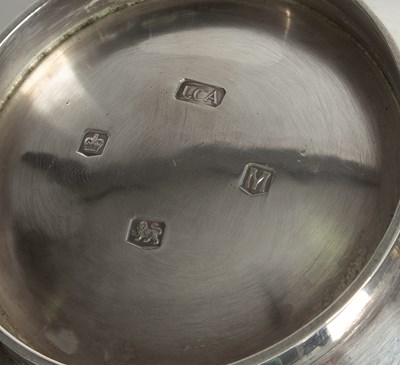 Lot 49 - A silver milk jug and sugar bowl