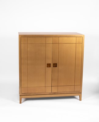 Lot 266 - A modern veneered cabinet