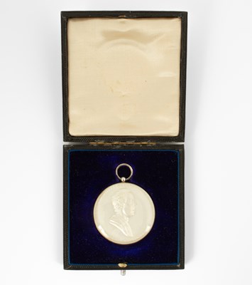 Lot 192 - An early 20th Century Pitt Club medal