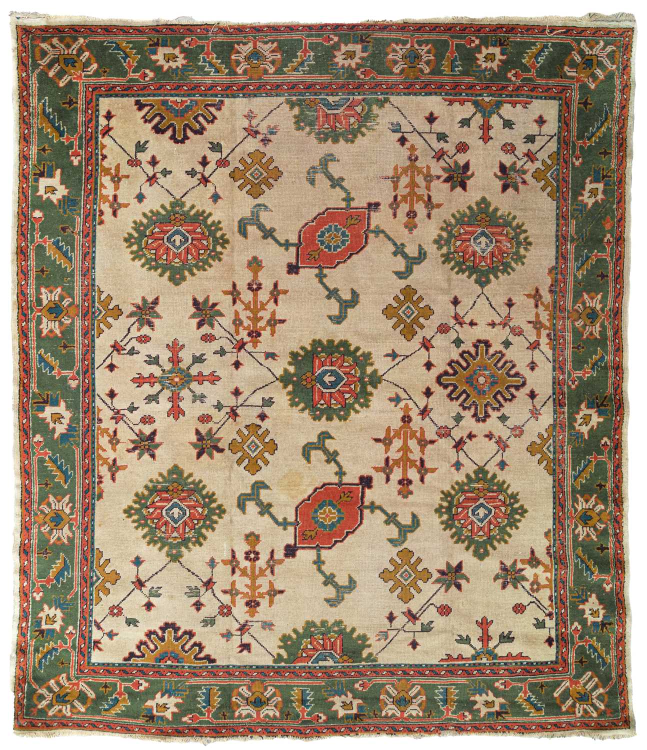 Lot 432 - An Ushak carpet