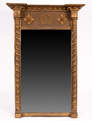 Lot 357 - A Regency giltwood pier mirror