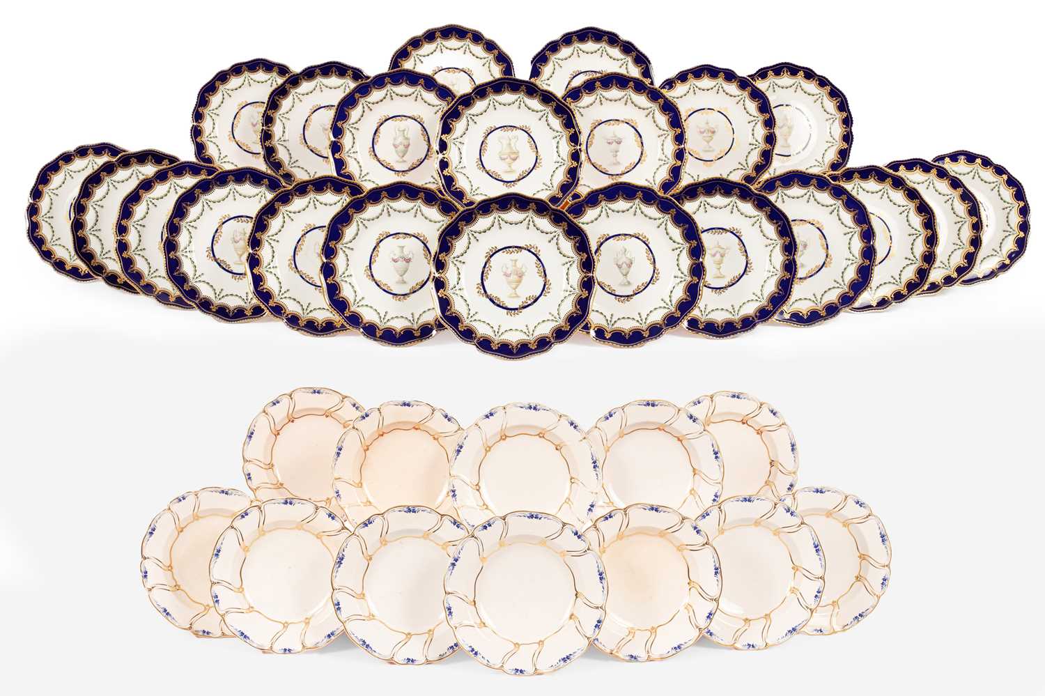 Lot 526 - A set of twenty-two Royal Crown Derby cabinet plates