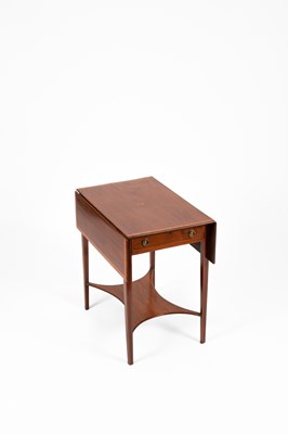 Lot 313 - A George III mahogany Pembroke table