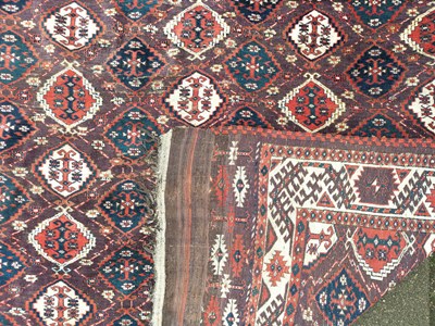 Lot 399 - A Chodor main carpet