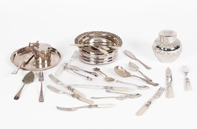 Lot 57 - A quantity of silver plate