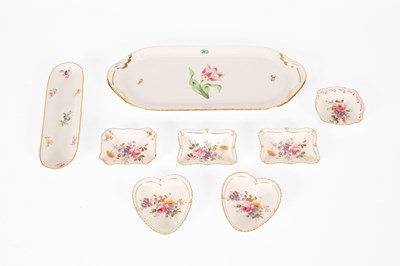 Lot 87 - A Herend oblong tray