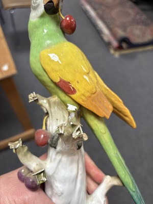 Lot 511 - Two Meissen porcelain parrots