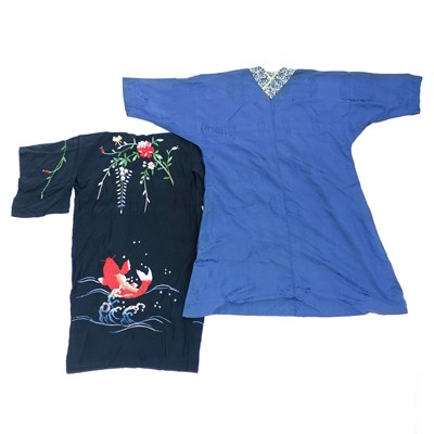 Lot 664 - A Chinese blue coat