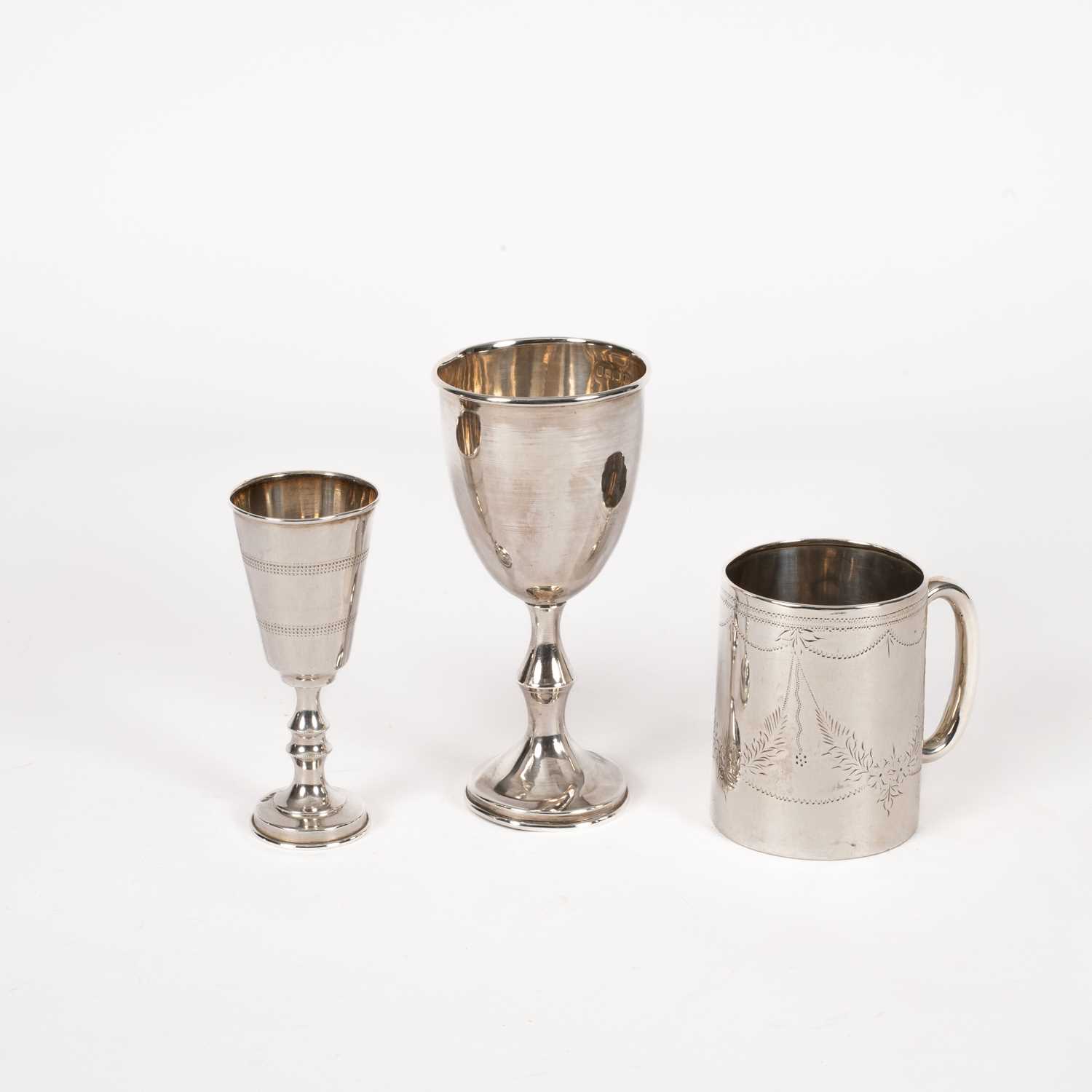 Lot 22 - A silver kiddush cup