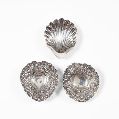 Lot 23 - A pair of Victorian pierced silver dishes