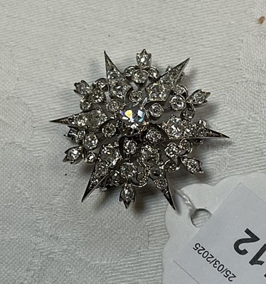Lot 112 - A Victorian diamond starburst brooch