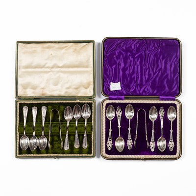Lot 18 - Two cased sets of silver teaspoons and sugar nips