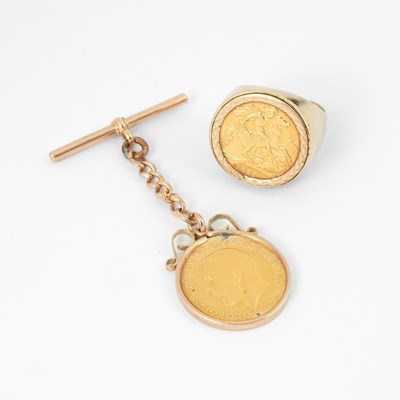 Lot 157 - A George V gold sovereign