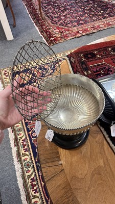 Lot 12 - A silver rose bowl