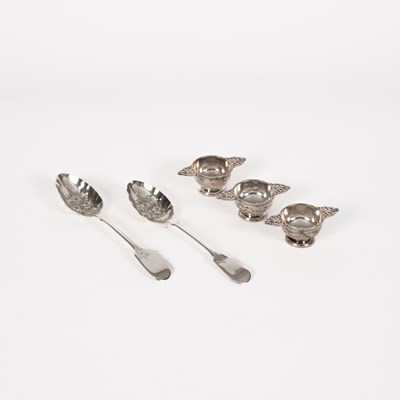 Lot 8 - A pair of Victorian provincial silver berry spoons