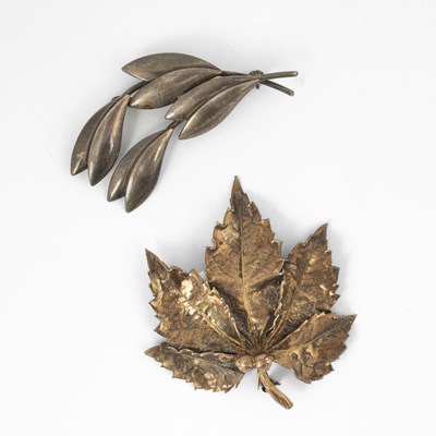 Lot 116 - A Danish silver floral brooch
