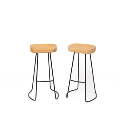 Lot 139 - A pair of vintage style bar/counter stools