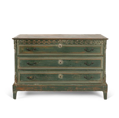 Lot 2 - A Continental painted chest of drawers