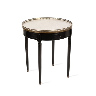 Lot 19 - An Empire style table