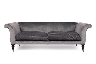 Lot 33 - A Lorfords Kinross sofa